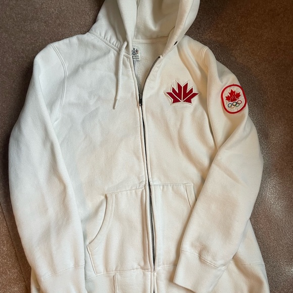Olympic Canadian Hoodie - Picture 1 of 2